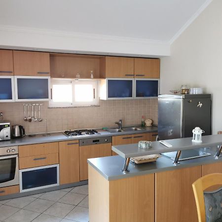 Apartments Tutina Bibinje Bagian luar foto