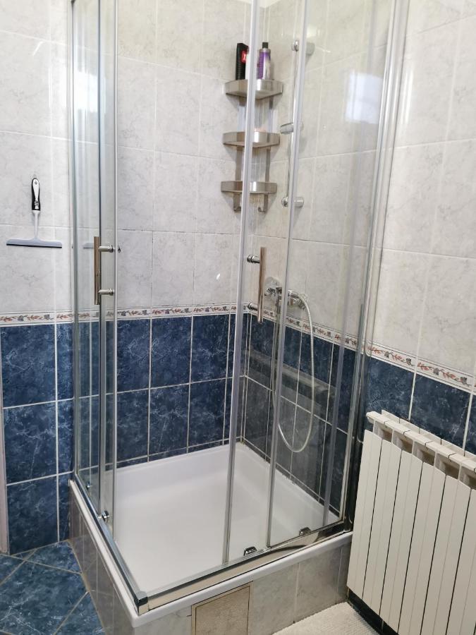 Apartments Tutina Bibinje Bagian luar foto