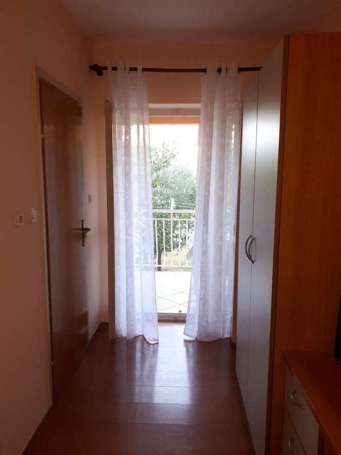 Apartments Tutina Bibinje Bagian luar foto